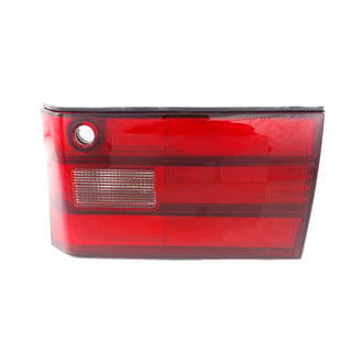 Replacement - Passenger Side Passenger Side Inner Tail Light (Standard Line)
