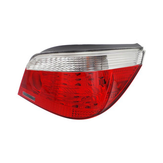 Replacement - Passenger Side Passenger Side Tail Light (Standard Line)