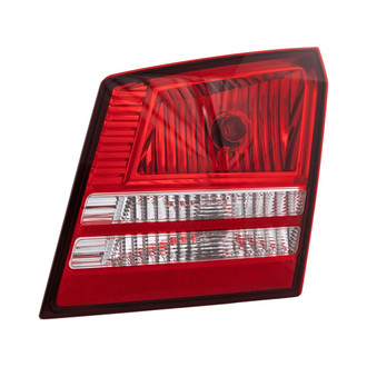 Replacement - Passenger Side Passenger Side Inner Tail Light (Standard Line)