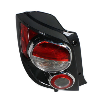 Replacement - Driver Side Driver Side Tail Light (Standard Line)