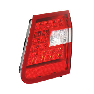 Replacement - Passenger Side Passenger Side Inner Tail Light (Standard Line)