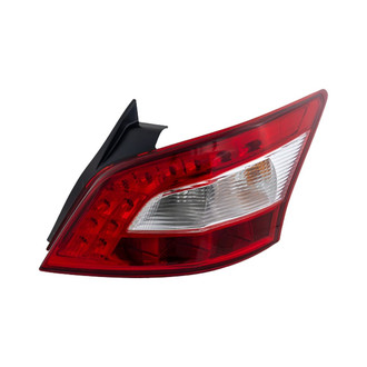 Replacement - Passenger Side Passenger Side Tail Light (Standard Line)