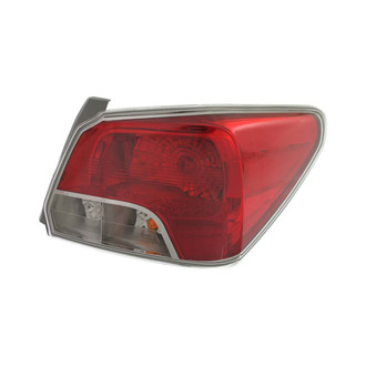 Replacement - Passenger Side Passenger Side Tail Light (Standard Line)