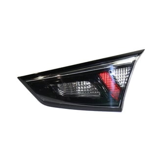 Replacement - Passenger Side Passenger Side Inner Tail Light (Standard Line)