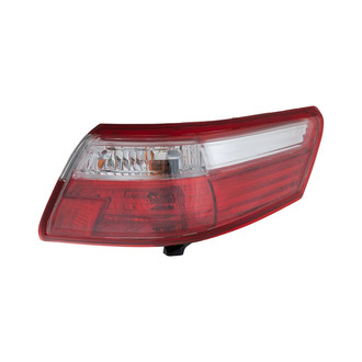 Replacement - Passenger Side Passenger Side Outer Tail Light (Standard Line)