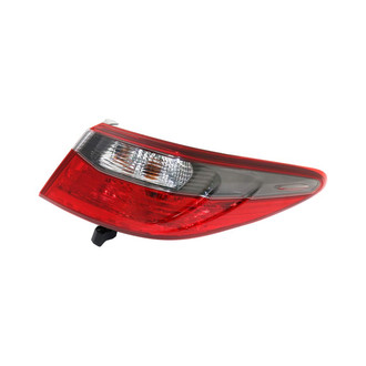 Replacement - Passenger Side Passenger Side Outer Tail Light (Standard Line)