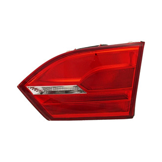 Replacement - Passenger Side Passenger Side Inner Tail Light (CAPA Certified)
