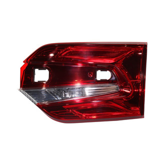 Replacement - Passenger Side Passenger Side Inner Tail Light (Standard Line)