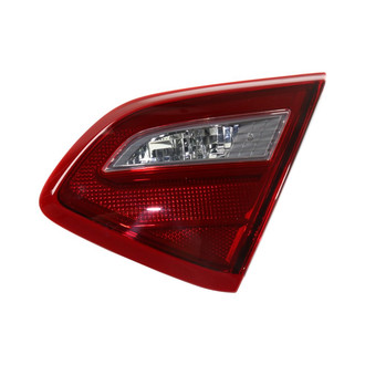 Replacement - Passenger Side Passenger Side Inner Tail Light (Standard Line)