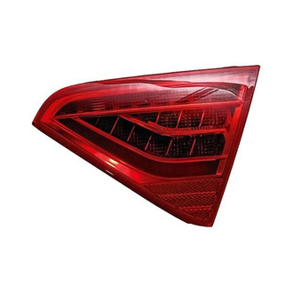 Replacement - Passenger Side Passenger Side Inner Tail Light (Standard Line)