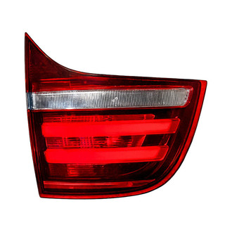 Replacement - Passenger Side Passenger Side Inner Tail Light (Standard Line)