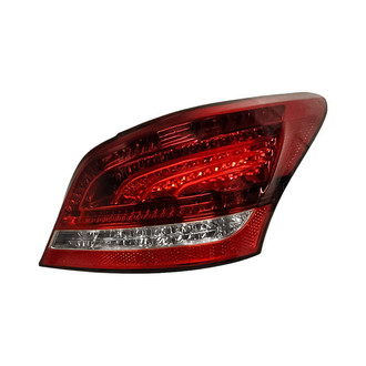 Replacement - Passenger Side Passenger Side Tail Light (Standard Line)