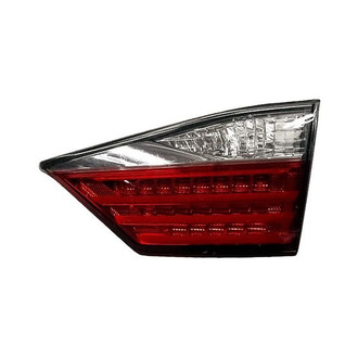 Replacement - Passenger Side Passenger Side Inner Tail Light Lens and Housing (Standard Line)
