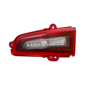Replacement - Passenger Side Passenger Side Inner Tail Light (Standard Line)