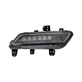 Replacement - Driver Side Fog Light (CAPA Certified)