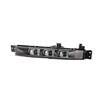 Replacement - Passenger Side Fog Light (CAPA Certified)