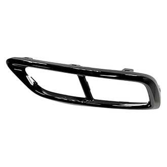 Replacement - Rear Passenger Side Bumper Exhaust Pipe Hole Trim (Standard Line)