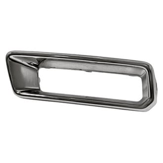 Replacement - Rear Passenger Side Bumper Exhaust Pipe Hole Trim (Standard Line)