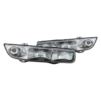Replacement - Driver and Passenger Side Headlight Set (Standard Line)
