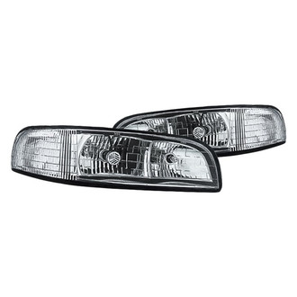 Replacement - Driver and Passenger Side Headlight Set (Standard Line)