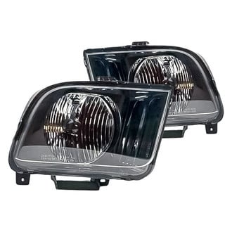 Replacement - Driver and Passenger Side Headlight Set (Standard Line)