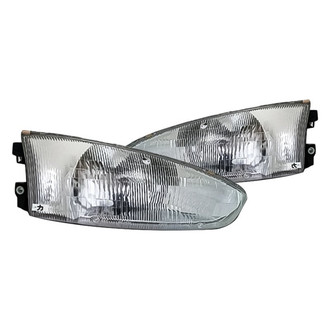 Replacement - Driver and Passenger Side Headlight Set (Standard Line)