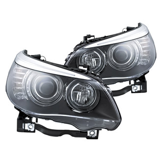 Replacement - Driver and Passenger Side Headlight Set Lens and Housing (Standard Line)