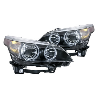 Replacement - Driver and Passenger Side Headlight Set Lens and Housing (Standard Line)