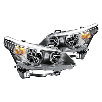 Replacement - Driver and Passenger Side Headlight Set (Standard Line)