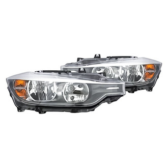 Replacement - Driver and Passenger Side Headlight Set (CAPA Certified)