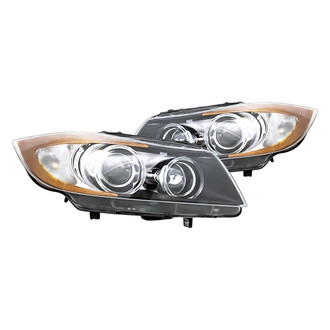 Replacement - Driver and Passenger Side Headlight Set Lens and Housing (Standard Line)