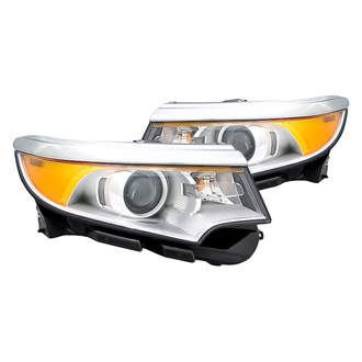 Replacement - Driver and Passenger Side Headlight Set (Standard Line)