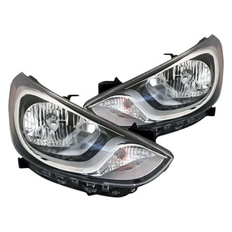 Replacement - Driver and Passenger Side Headlight Set (CAPA Certified)
