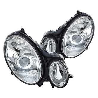 Replacement - Driver and Passenger Side Headlight Set (CAPA Certified)