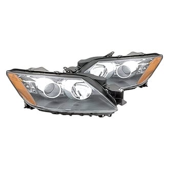 Replacement - Driver and Passenger Side Headlight Set Lens and Housing (Standard Line)