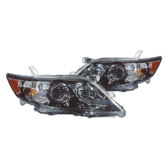 Replacement - Driver and Passenger Side Headlight Set (Standard Line)