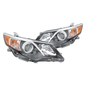 Replacement - Driver and Passenger Side Headlight Set (Standard Line)
