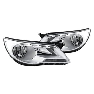 Replacement - Driver and Passenger Side Headlight Set (Standard Line)
