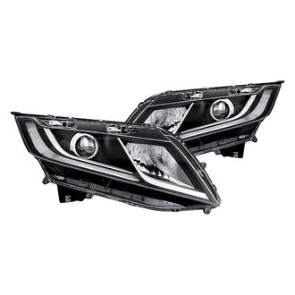 Replacement - Driver and Passenger Side Headlight Set (Standard Line)