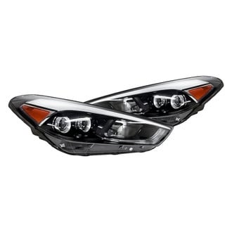 Replacement - Driver and Passenger Side Headlight Set (Standard Line)