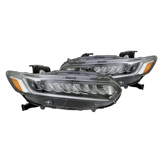 Replacement - Driver and Passenger Side Headlight Set (Standard Line)