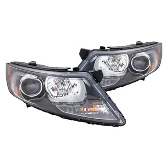 Replacement - Driver and Passenger Side Headlight Set (Standard Line)