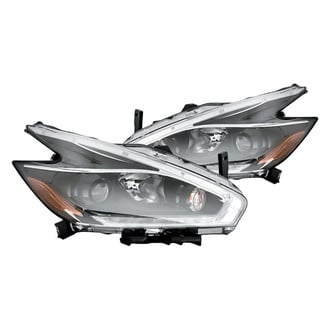 Replacement - Driver and Passenger Side Headlight Set (Standard Line)