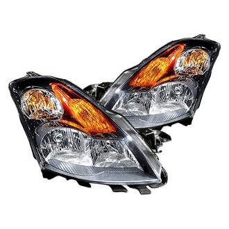 Replacement - Driver and Passenger Side Headlight Set (Standard Line)