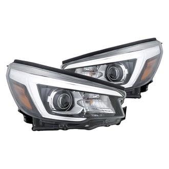 Replacement - Driver and Passenger Side Headlight Set (Standard Line)