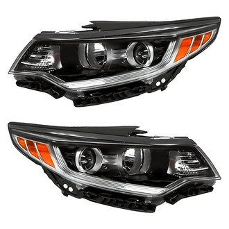 Replacement - Driver and Passenger Side Headlight Set (CAPA Certified)