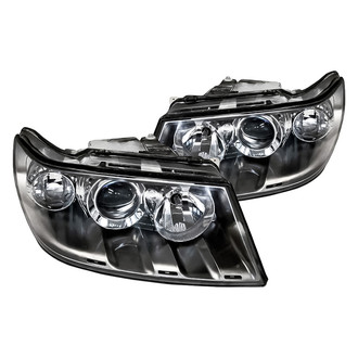 Replacement - Driver and Passenger Side Headlight Set (Standard Line)