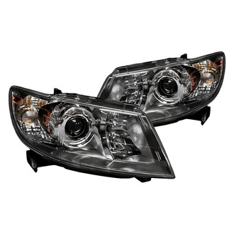 Replacement - Driver and Passenger Side Headlight Set (Standard Line)