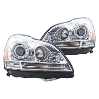 Replacement - Driver and Passenger Side Headlight Set (Standard Line)