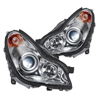 Replacement - Driver and Passenger Side Headlight Set (Standard Line)